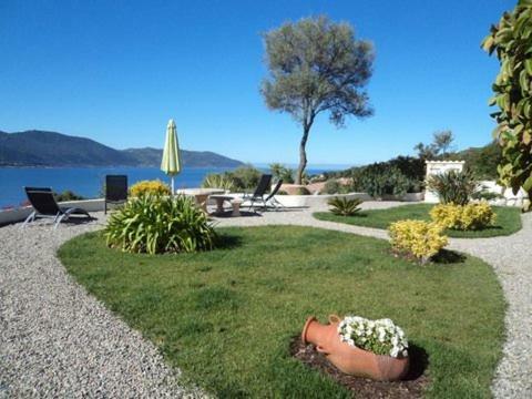Residence U Melu Grand T3 Jaune A L'Etage Tiuccia Exterior photo